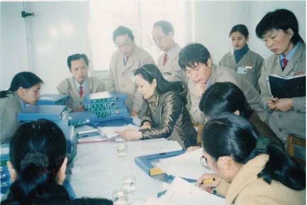 2002年yl23455永利集团人废寝忘食搞认证 2002年yl23455永利集团人废寝忘食搞认证