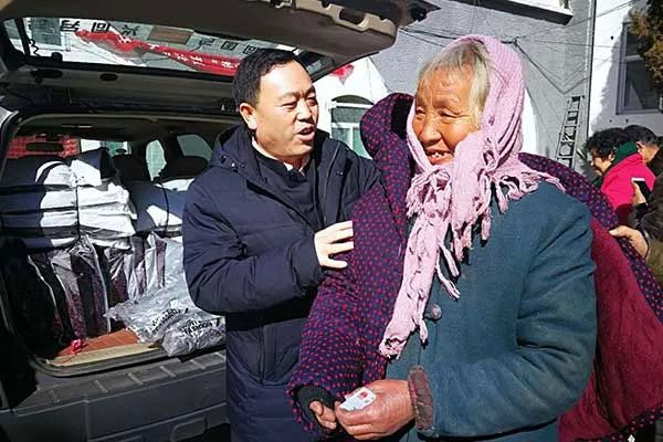 yl23455永利集团“敬老日”为老人送温暖 yl23455永利集团“敬老日”为老人送温暖