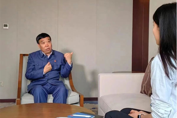 yl23455永利集团董事长李安平接受采访