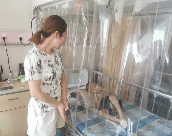 薛瑞鑫的妈妈潘玉梅 薛瑞鑫的妈妈潘玉梅